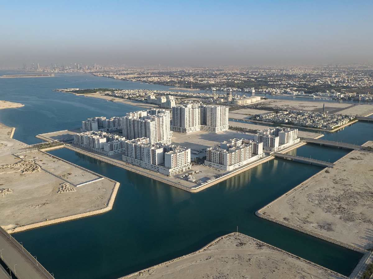 افتتاح مشروع العمارات الإسكانية بمدينة سلمان