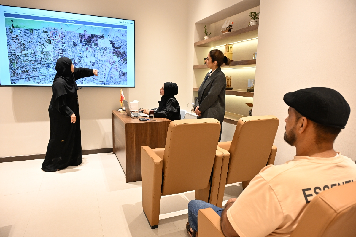 في إطار برنامج تخصيص المرحلة الثانية والمتضمنة 804 خدمات إسكانية وزارة الإسكان والتخطيط العمراني تؤكد استمرار تسليم الخدمات الإسكانية البديلة للمواطنين